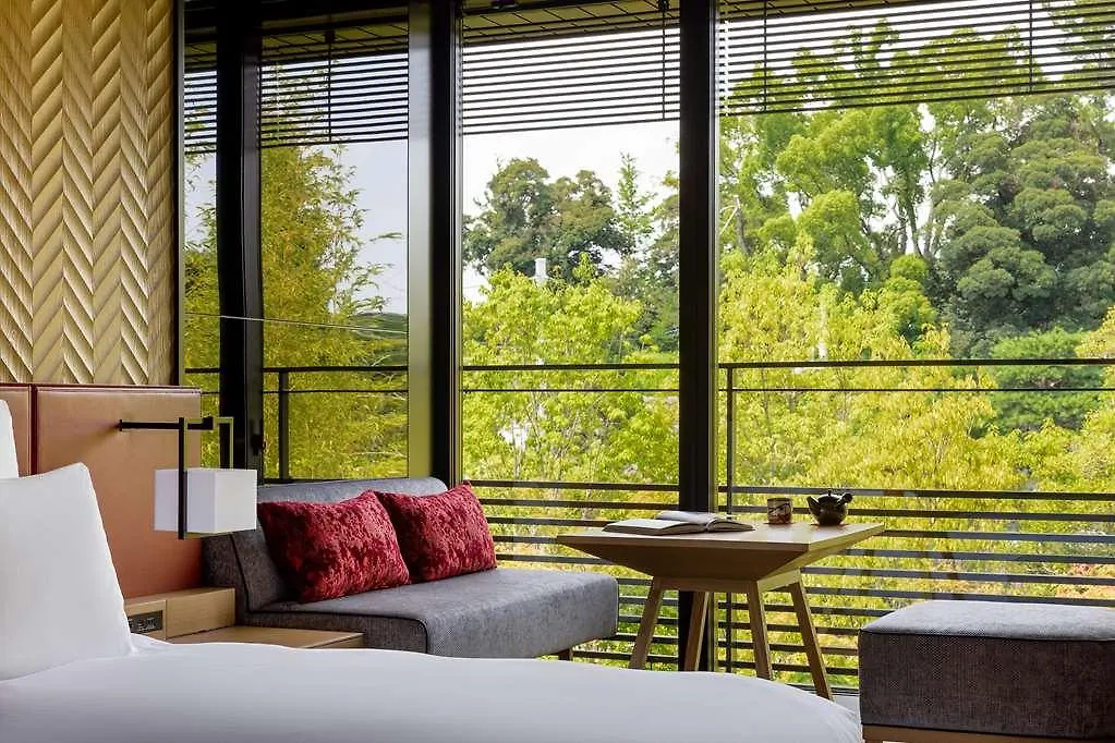 Garrya Nijo Castle Kyoto Hotel 0*,